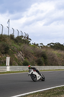 estoril;event-digital-images;motorbikes;no-limits;peter-wileman-photography;portugal;trackday;trackday-digital-images